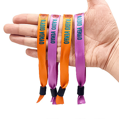Hand Wrist Band - Black Clip